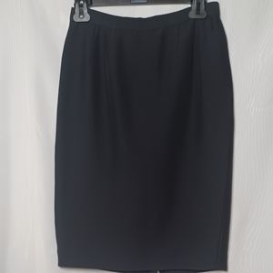 Badgley Mischka Black Pencil Skirt. Size 6